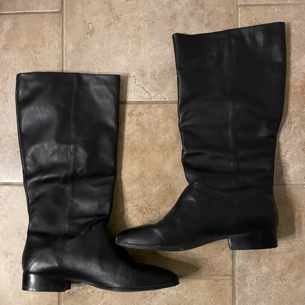 WEST 31St LADIES Size 8 BLACK BRAZILIAN LEATHER PULL MID CALF HIGH BOOTS